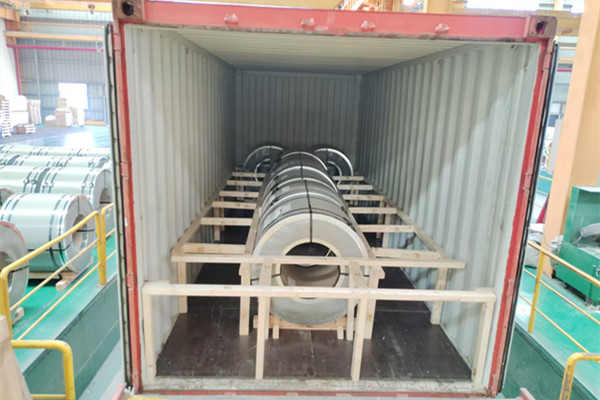 高品質(zhì)430不銹鋼帶啟運埃及，助力高端廚具制造 圖1